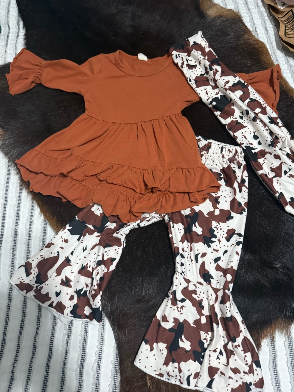 Girls Rust Ruffle Tunic & Brown Patterned Bell Bottoms Set - Unbranded